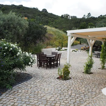Cova Do Coracao Ferienhaus *